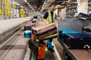 Power Stow lifting aid at Schipol Airport